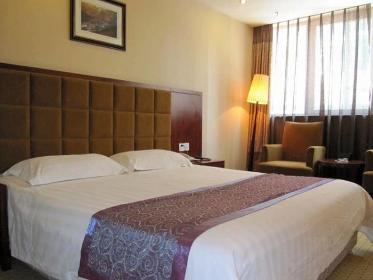 Weihai Sophia Hotel ภายนอก รูปภาพ