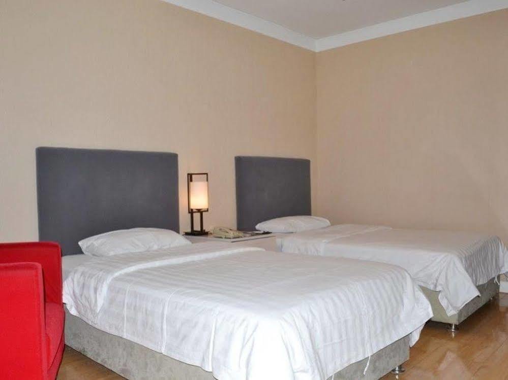 Weihai Sophia Hotel ภายนอก รูปภาพ
